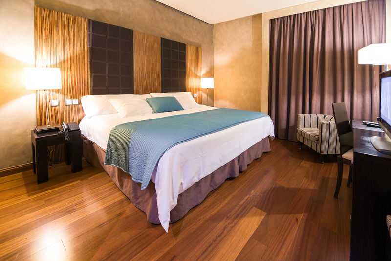 Hotel & Spa La Salve Torrijos Εξωτερικό φωτογραφία